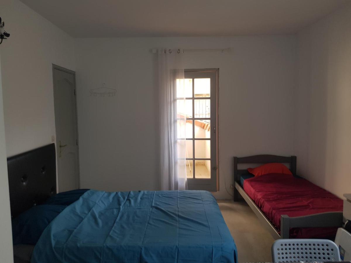 Studio Pour 3 Personnes Au Calme Dans Villa Ница Екстериор снимка